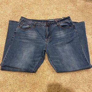 Izod men’s jeans